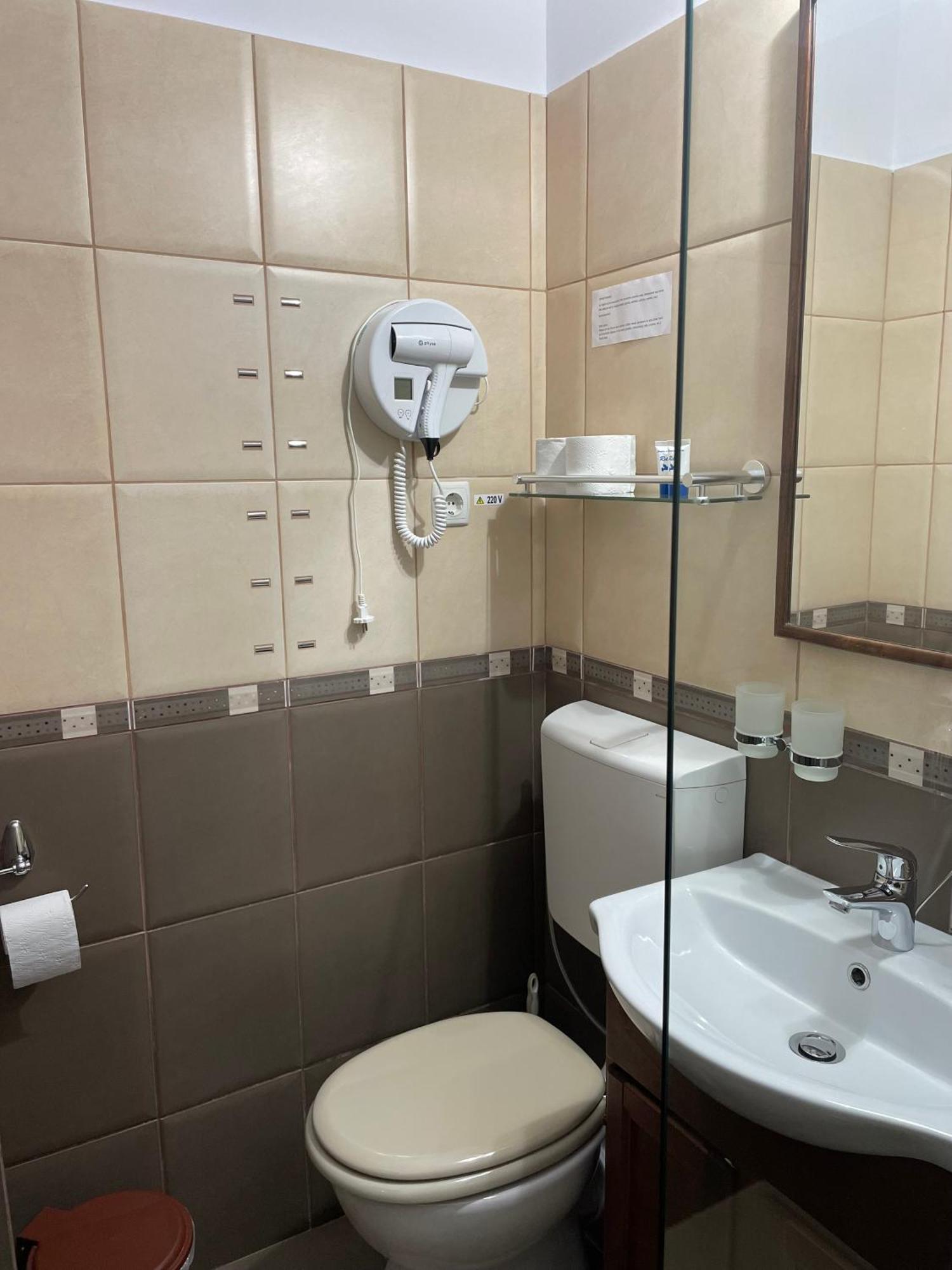 Montana Hotel Sucevita Eksteriør billede